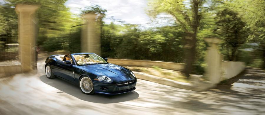  Jaguar XK Convertible 2009 года  (фото 29 из 43)